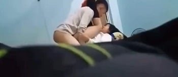 โดยไม่คาดคิดเพียงแค่ไปและนอนกับน้องสาวของเธอ -ในกฎหมาย