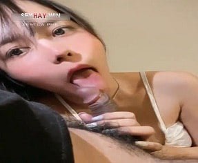 รถราง Phuong ชอบที่จะทำให้แฟนของเธอพอใจ