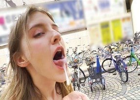 ในภาพยนตร์เรื่องเพศล่าสุด Melody Marks ค้นพบความลับร้อนแรงในปารีส
